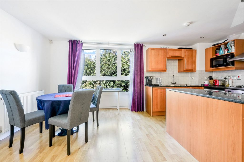 Property photo 3 of 13 Picture No. 14