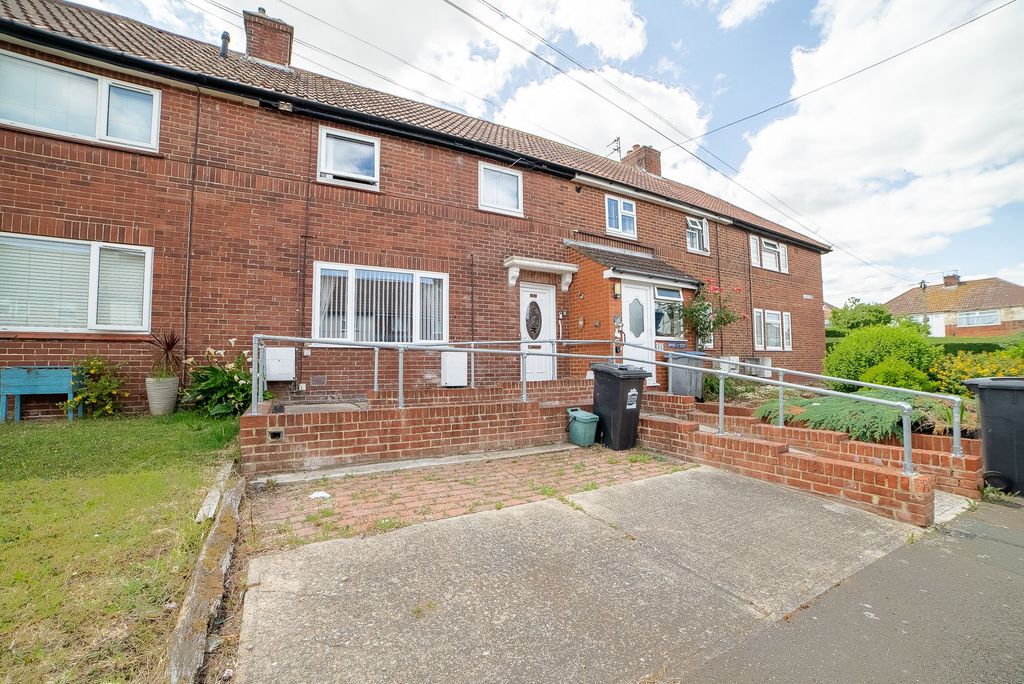 Property photo 1 of 15 Front