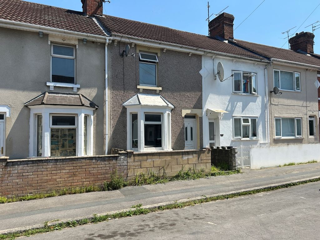 Property photo 1 of 8