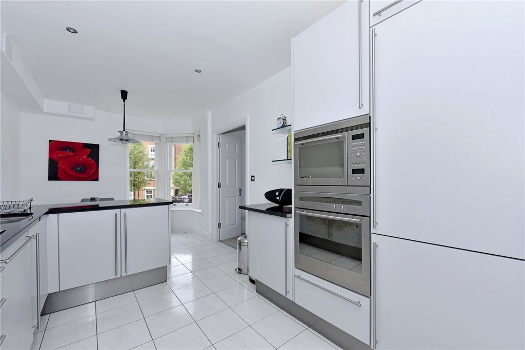 Property photo 3 of 10 Picture No. 07