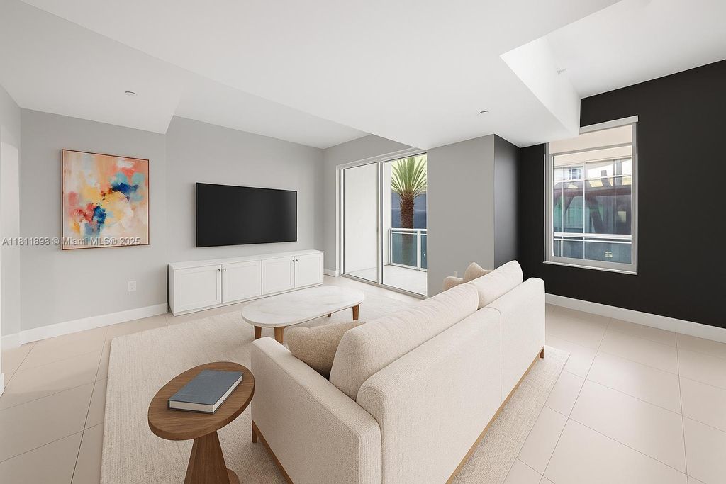 Property photo 3 of 37 <Alttext/>