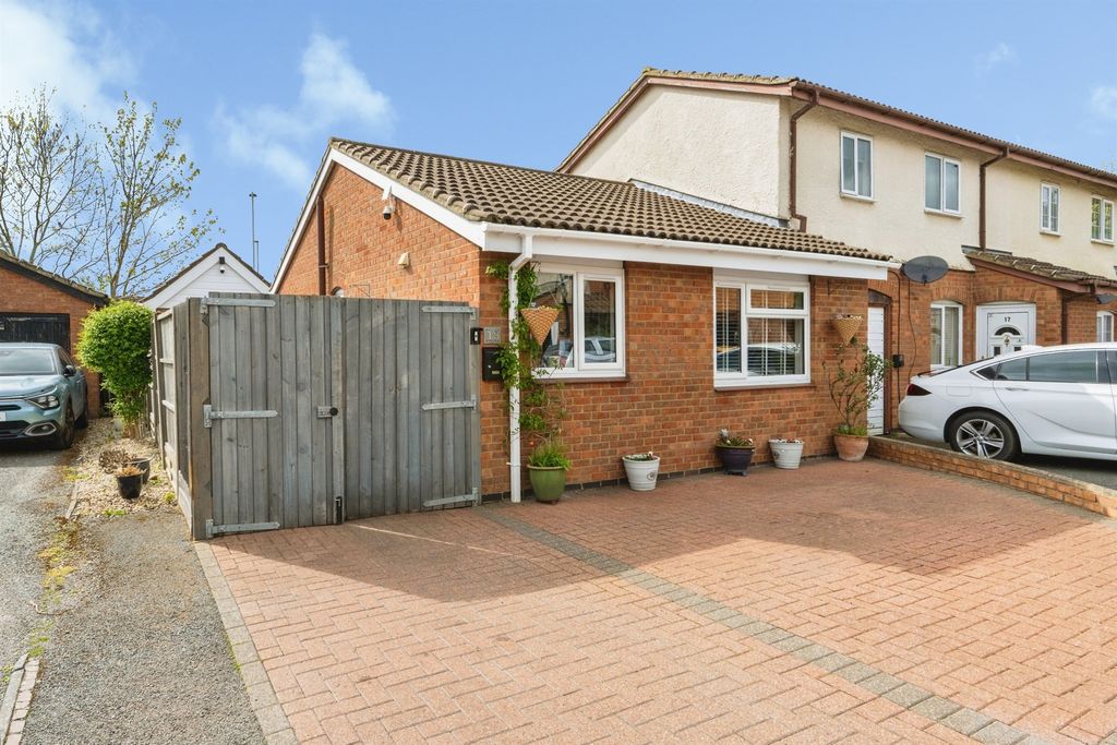 Property photo 1 of 14