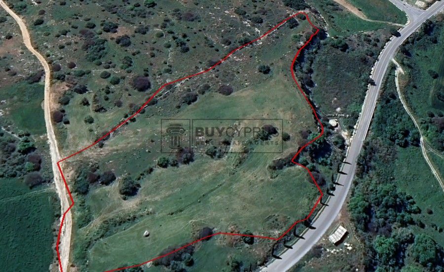 Property photo 3 of 6