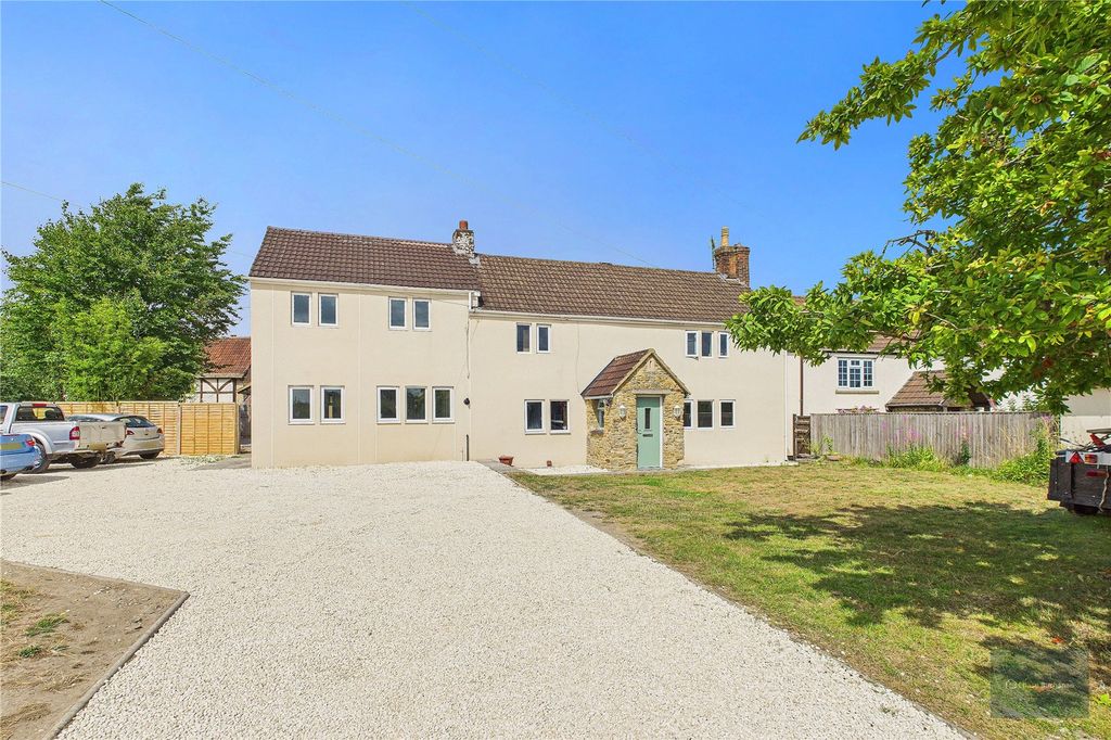 Property photo 1 of 32 Picture No. 47