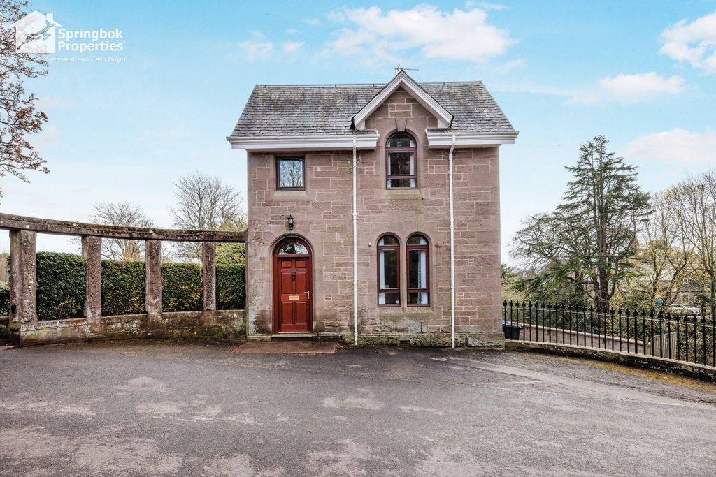 Property photo 1 of 22 Front View