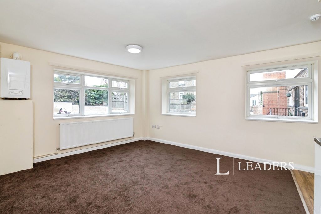 Property photo 1 of 8 Pbox-Img.Jpg