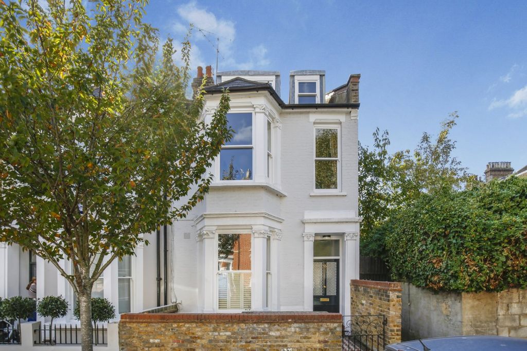 Property photo 1 of 14