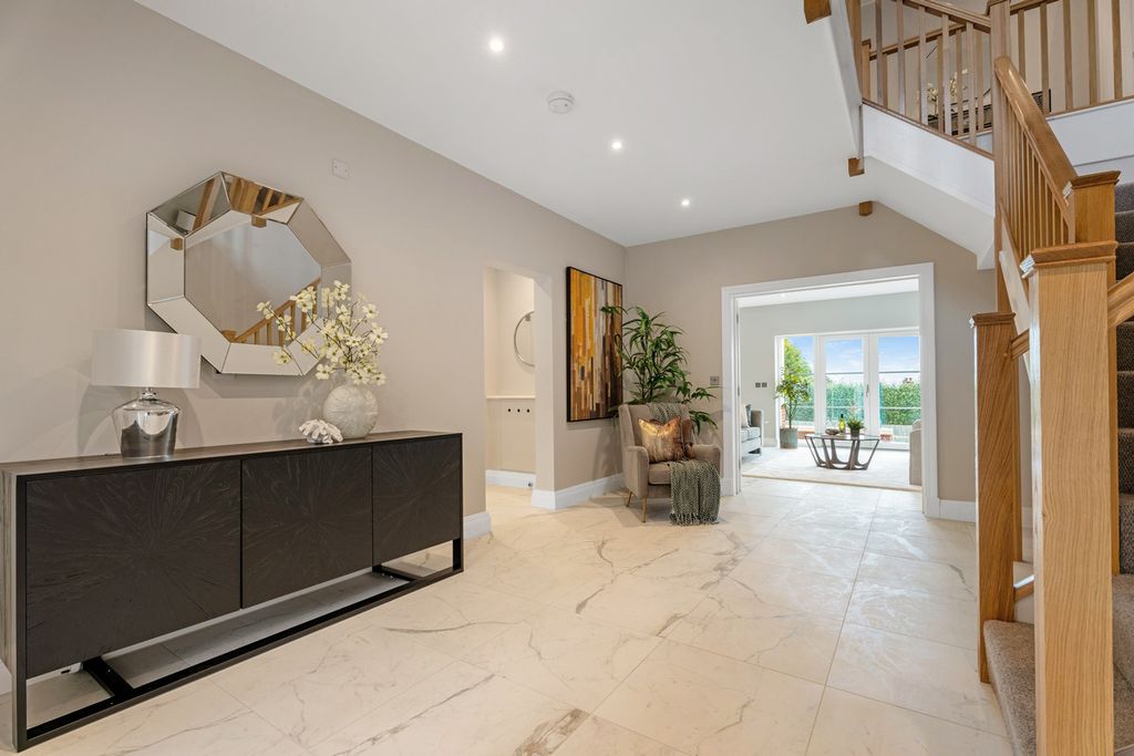 Additional image 7 of 5 bed detached house for saleYarnells Hill West Oxford OX2