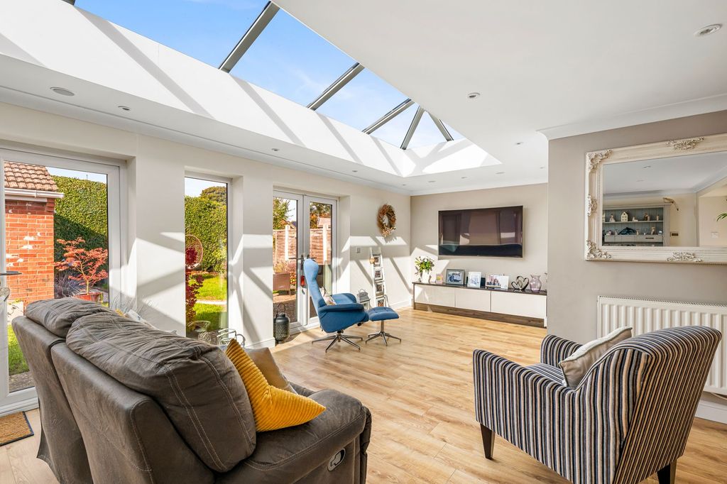 Property photo 3 of 27 Open Plan Living