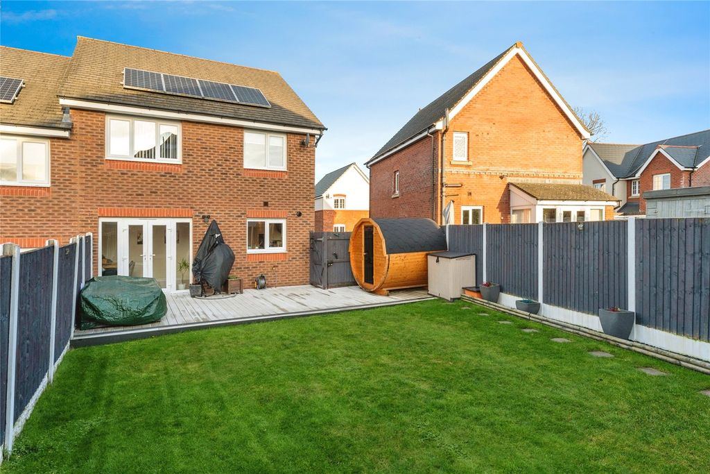 Property photo 2 of 27 Picture No. 20