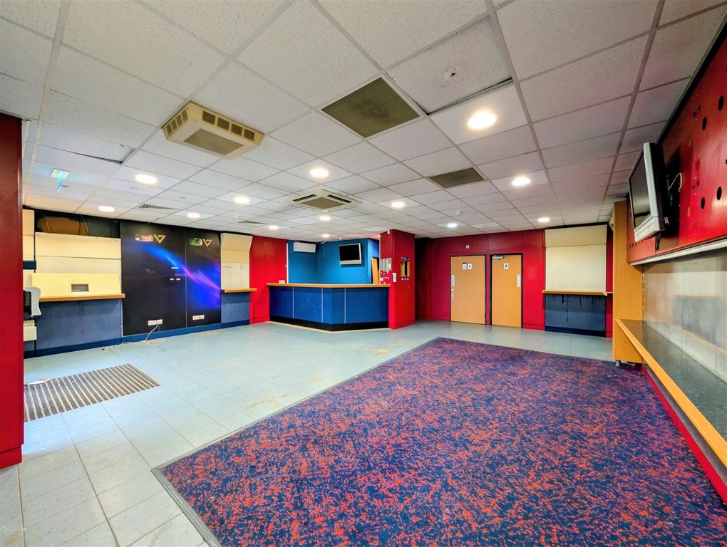 Property photo 3 of 7