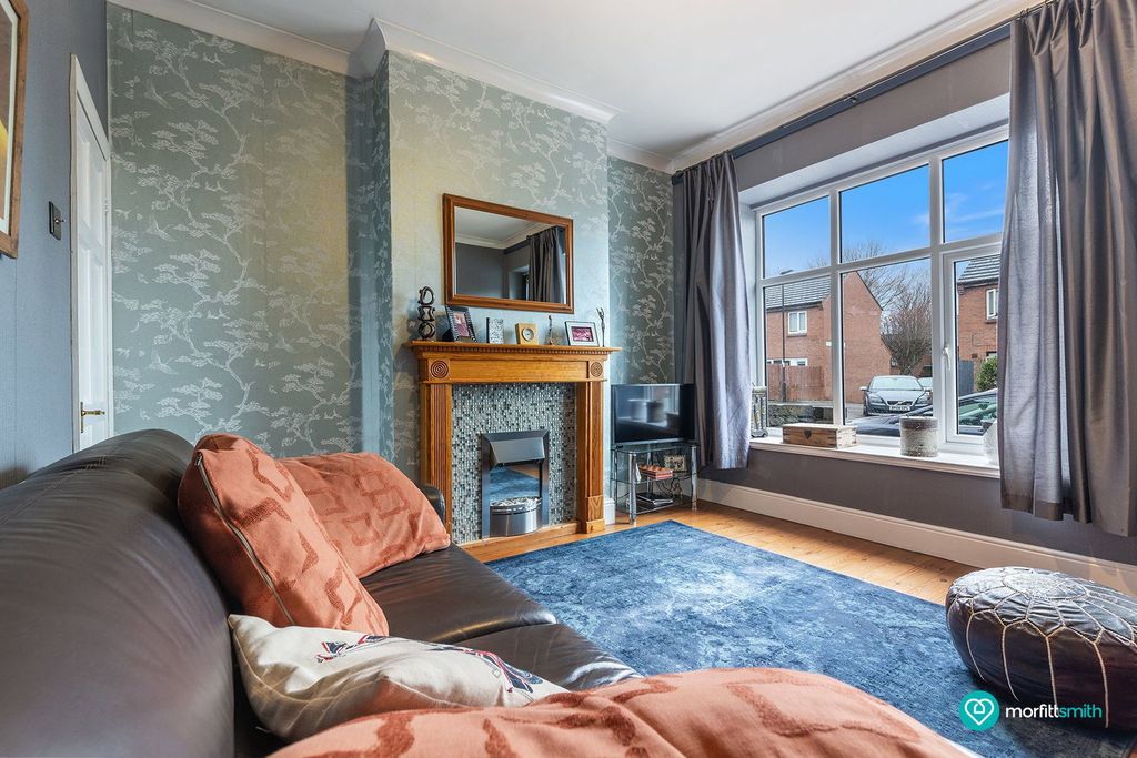 Property photo 2 of 19