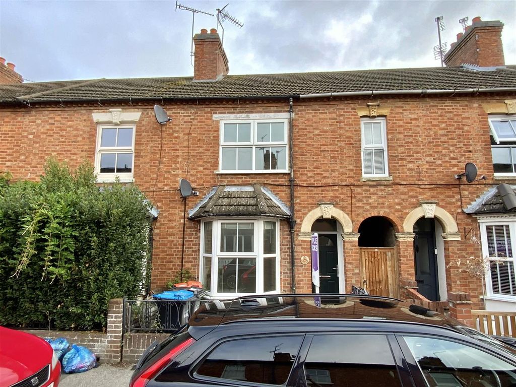 Property photo 1 of 13