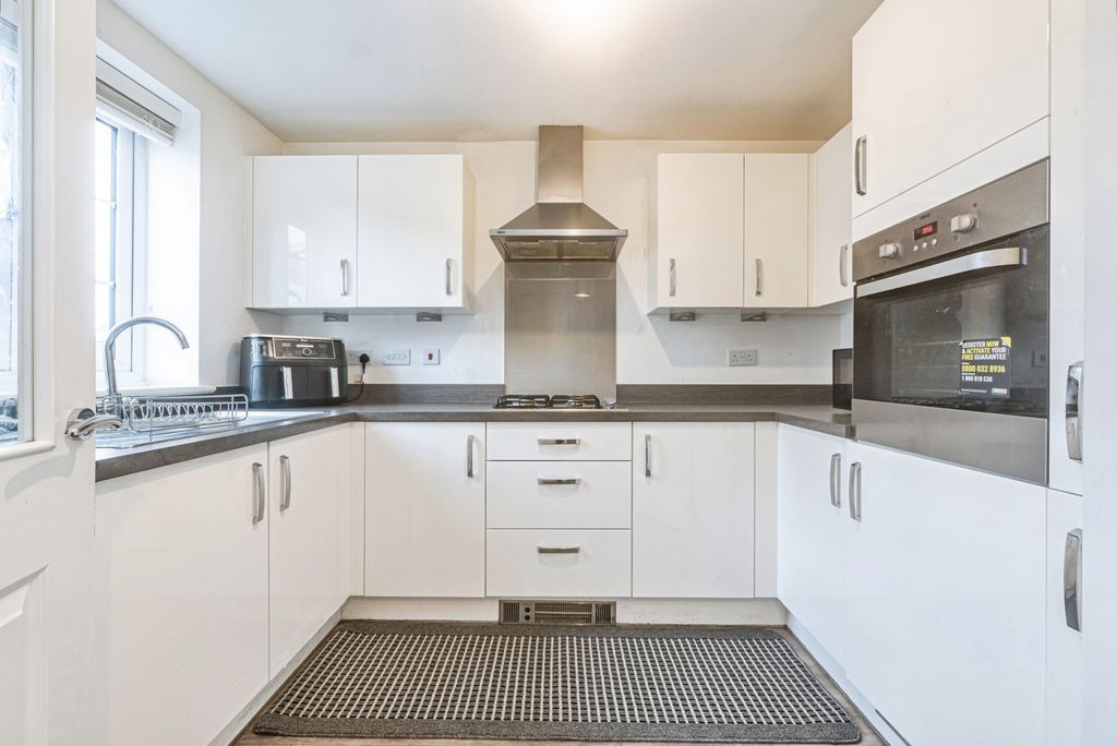 Property photo 2 of 14 Pbox-Img.Jpg