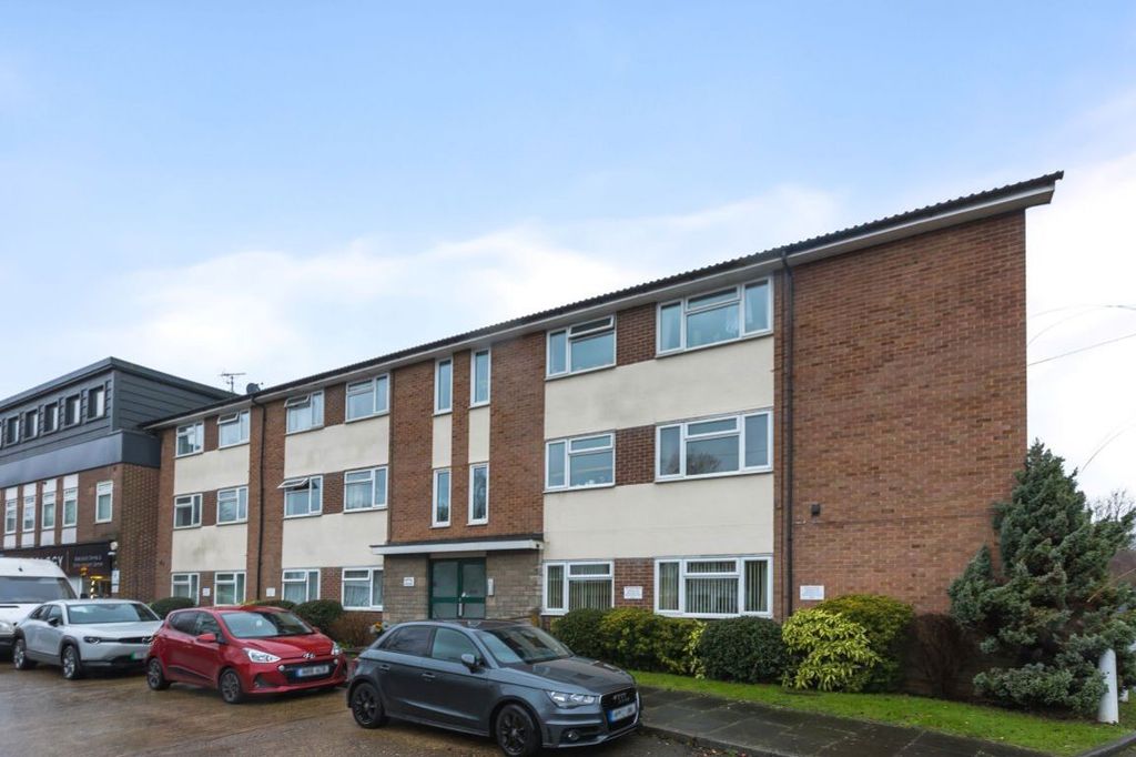 Property photo 1 of 6