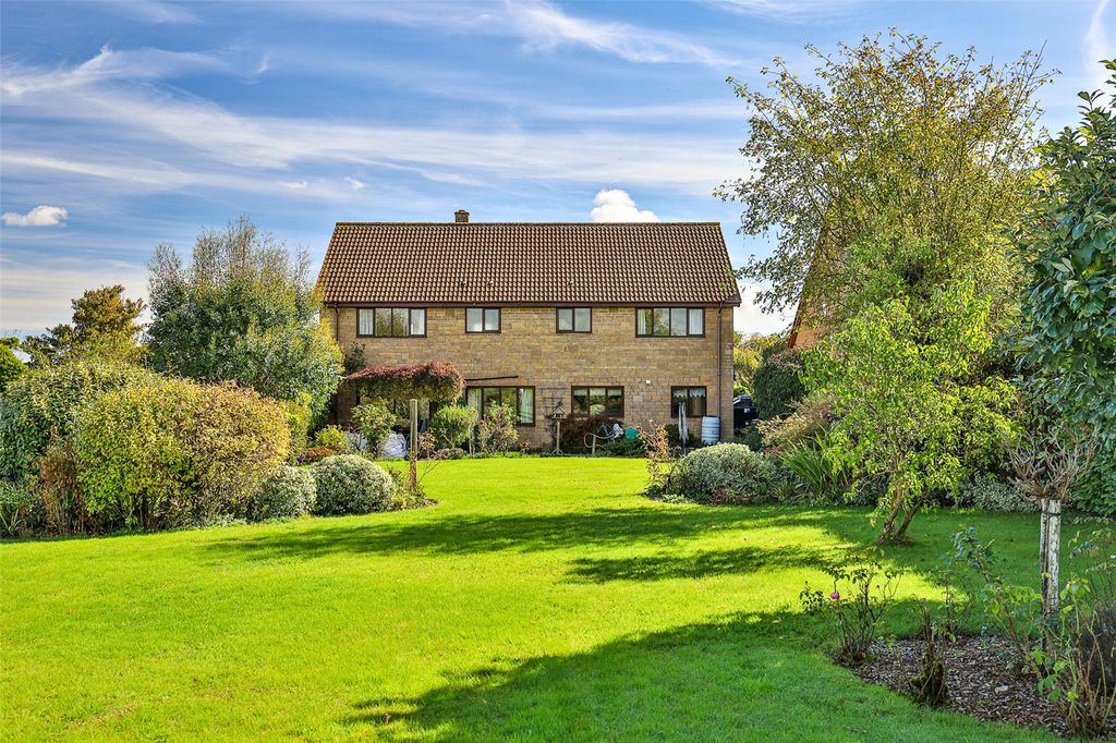 Property photo 2 of 25 Picture No. 09