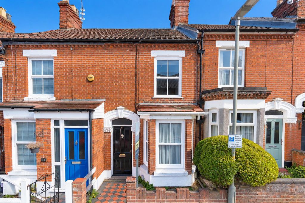 Property photo 1 of 16 Sunny Red-Brick Terrace With For Sale Sign.Png