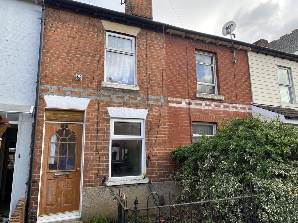 Property photo 1 of 9