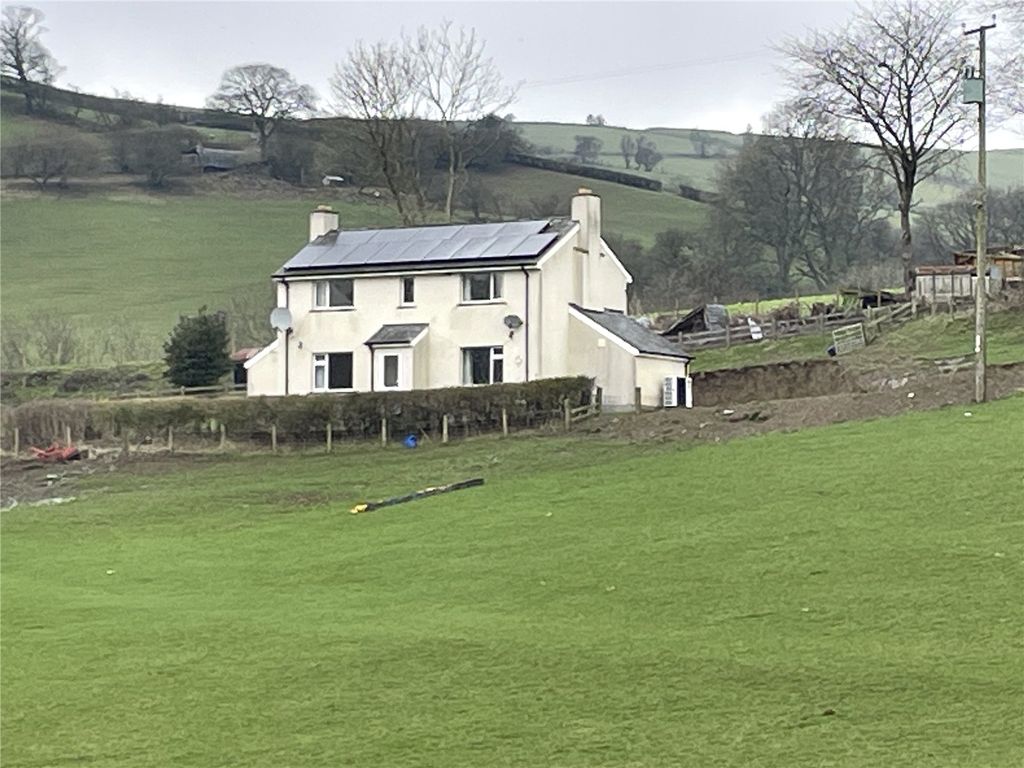 Property photo 2 of 11 Picture No. 22