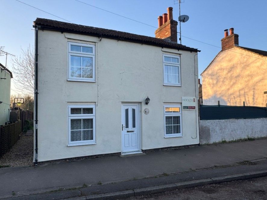 Property photo 1 of 11