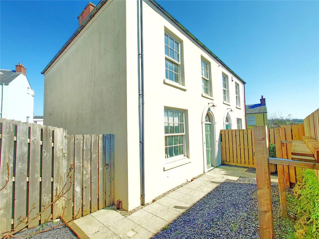 Property photo 2 of 15 Picture No. 07