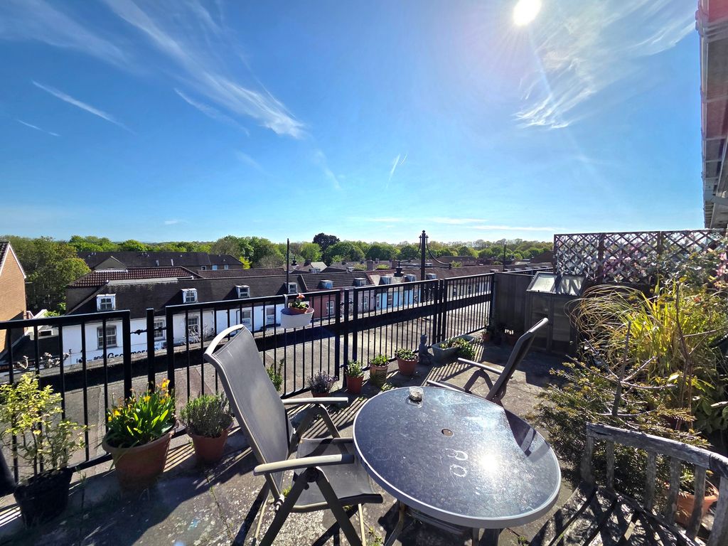 Property photo 1 of 7 Image