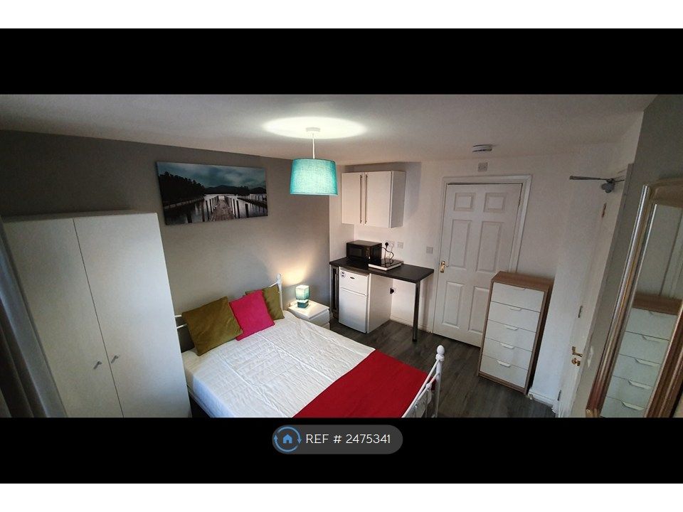 Property photo 2 of 5