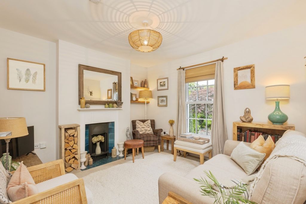 Property photo 1 of 20 Pbox-Img.Jpg