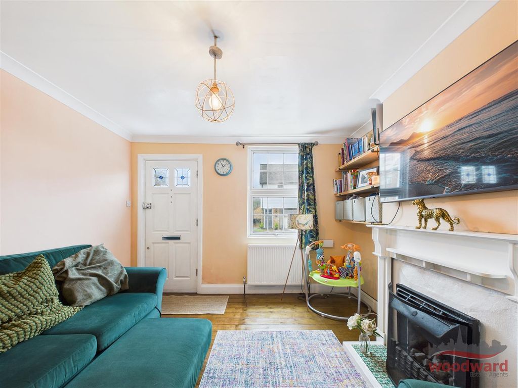 Property photo 2 of 15 Living Room