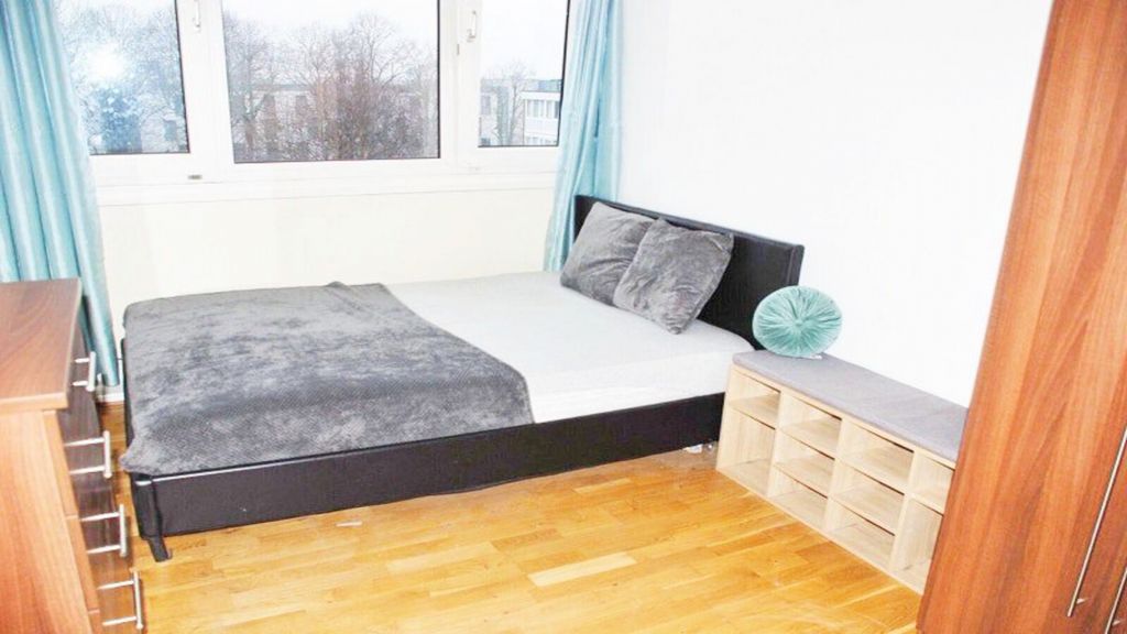 Property photo 2 of 9 Gallery