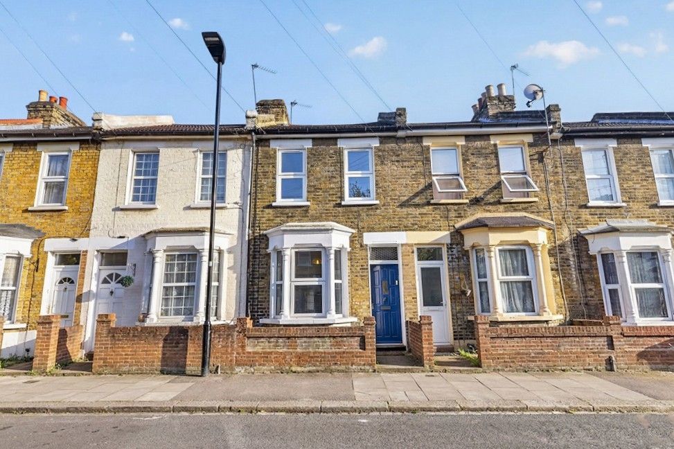 Property photo 3 of 15