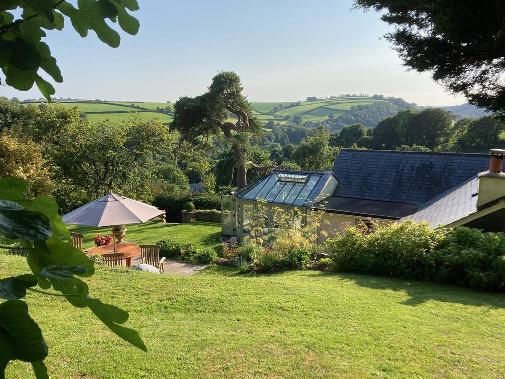 Property photo 3 of 38 Image