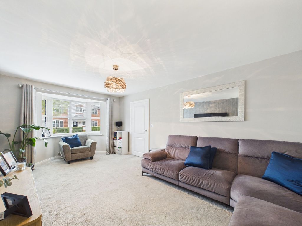 Property photo 2 of 29