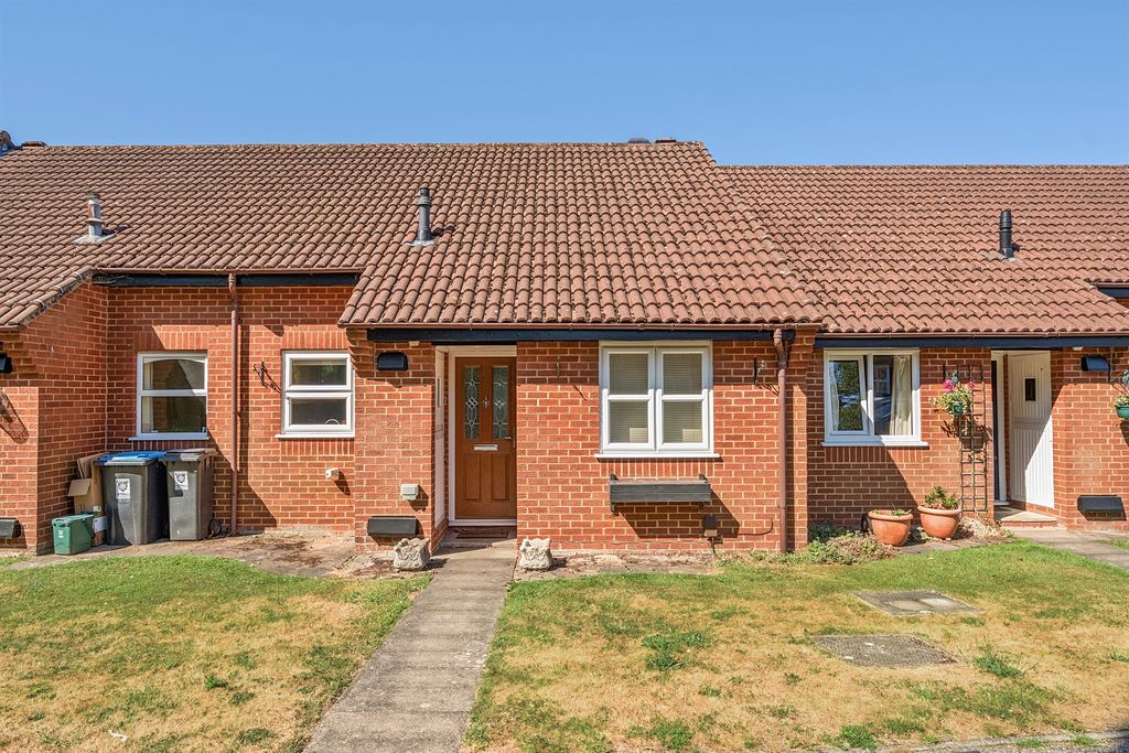 Property photo 1 of 12