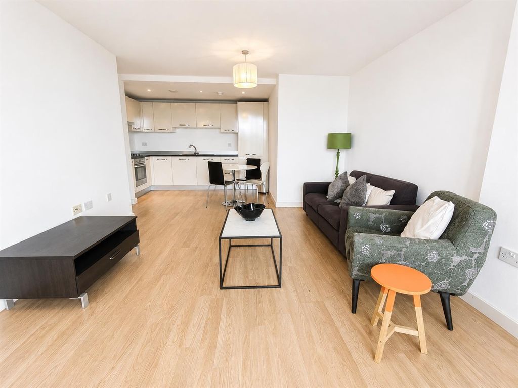 Property photo 1 of 11 Bright And Spacious Open-Plan Living Area...