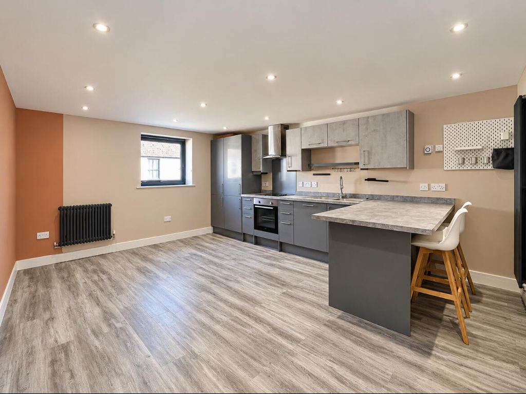 Property photo 1 of 5 Kitchen