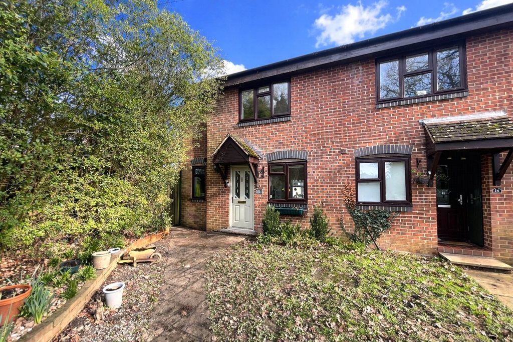 Property photo 1 of 15 Picture No. 22