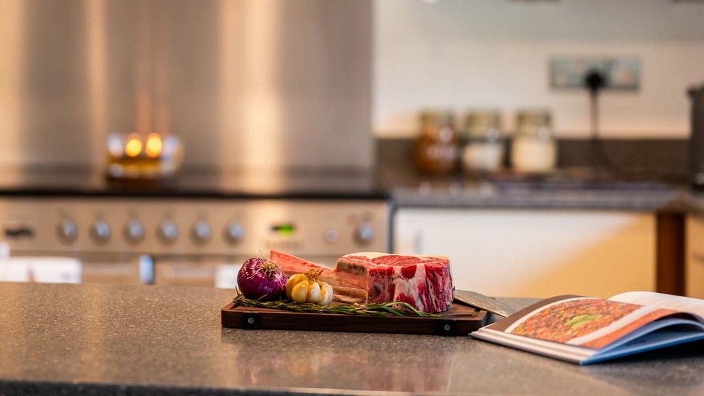 Property photo 3 of 39