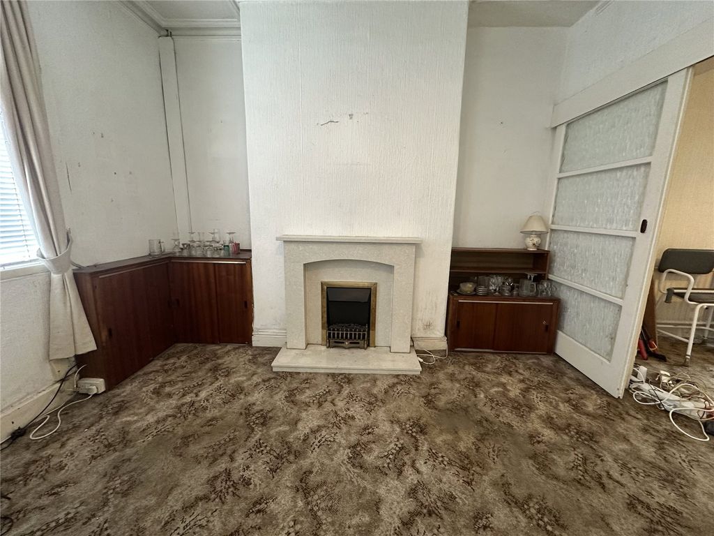 Property photo 3 of 13 Picture No. 10