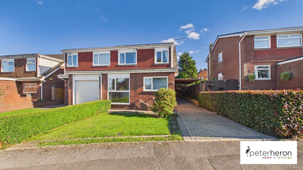 Property photo 1 of 31