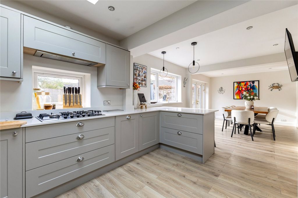 Property photo 3 of 15 3