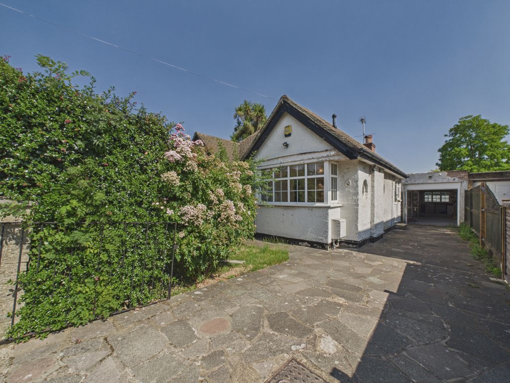 Property photo 1 of 25