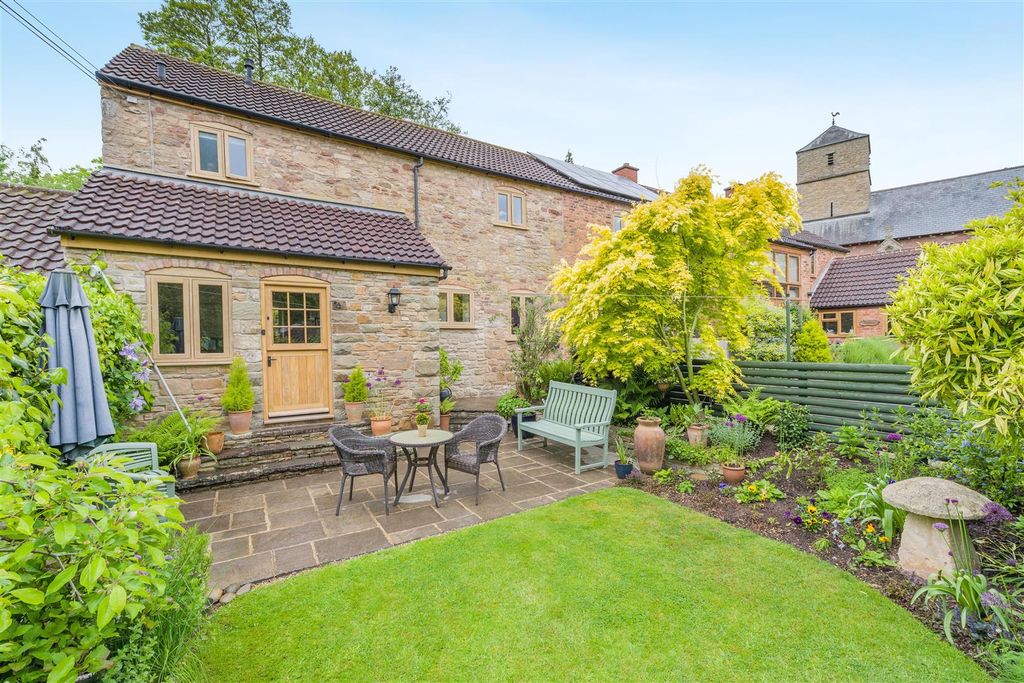 Property photo 1 of 37