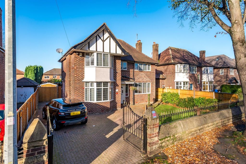 Property photo 1 of 29 (Main)