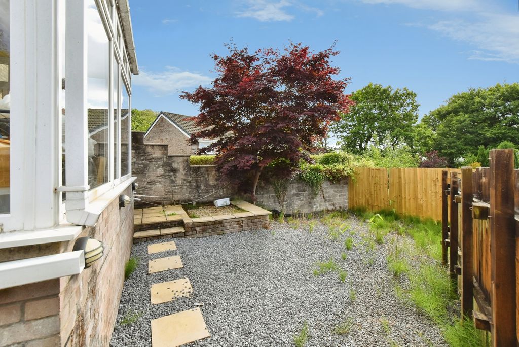 Property photo 3 of 19 Pbox-Img.Jpg