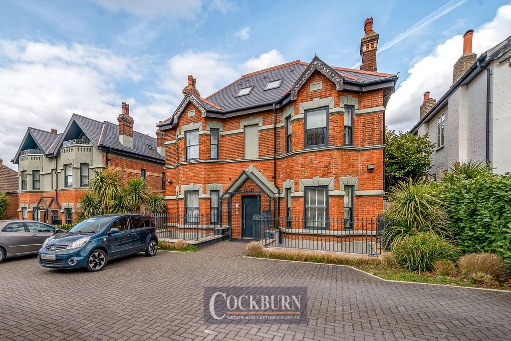 Property photo 1 of 19
