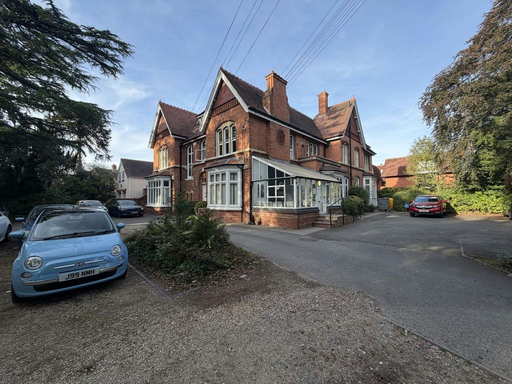 Property photo 1 of 3 1 Manor Road - Front Elevation.Jpg