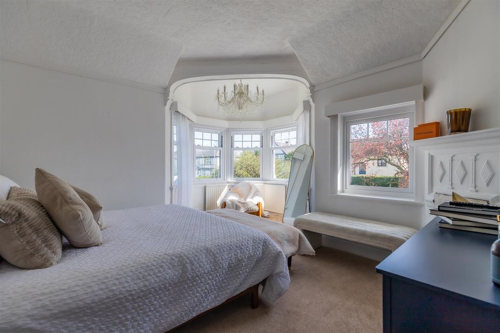 Property photo 3 of 24 19 (5 Of 26).Jpg