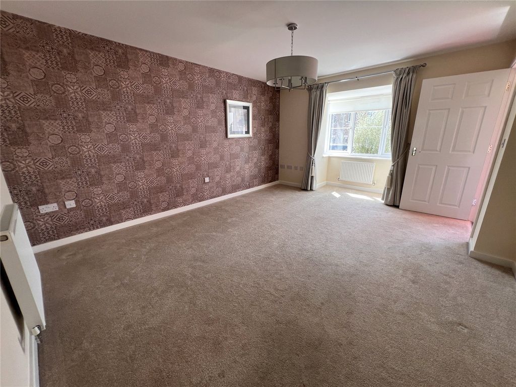 Property photo 2 of 11 Picture No. 11