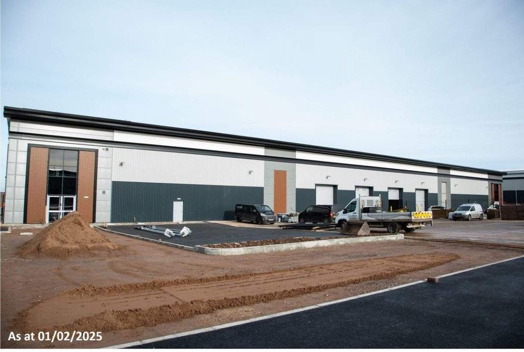 Property photo 2 of 7